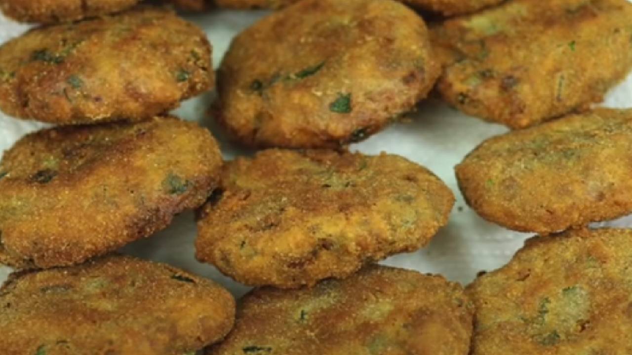 Etsiz Köfte Yapmak İsteyenlere! İşte Bayat Ekmek Köftesi Tarifi