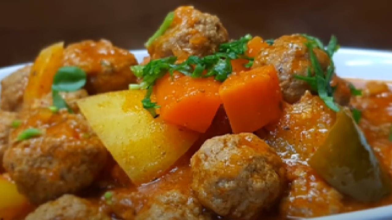 Lezzetli Sebzeli Misket Köfte Nasıl Yapılır? İşte Tencerede Sebzeli Misket Köfte Tarifi