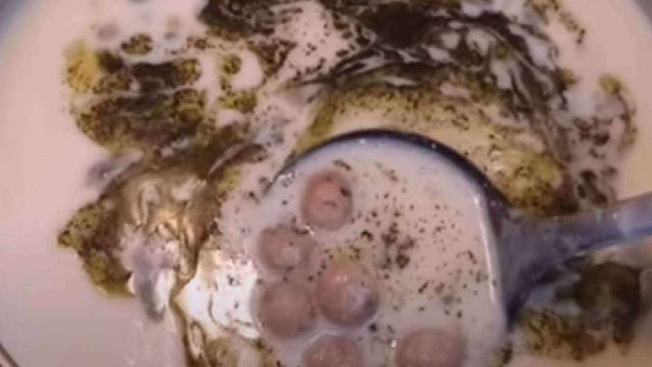 Erzurum Usulü Köfteli Yoğurt Çorbası Tarifi