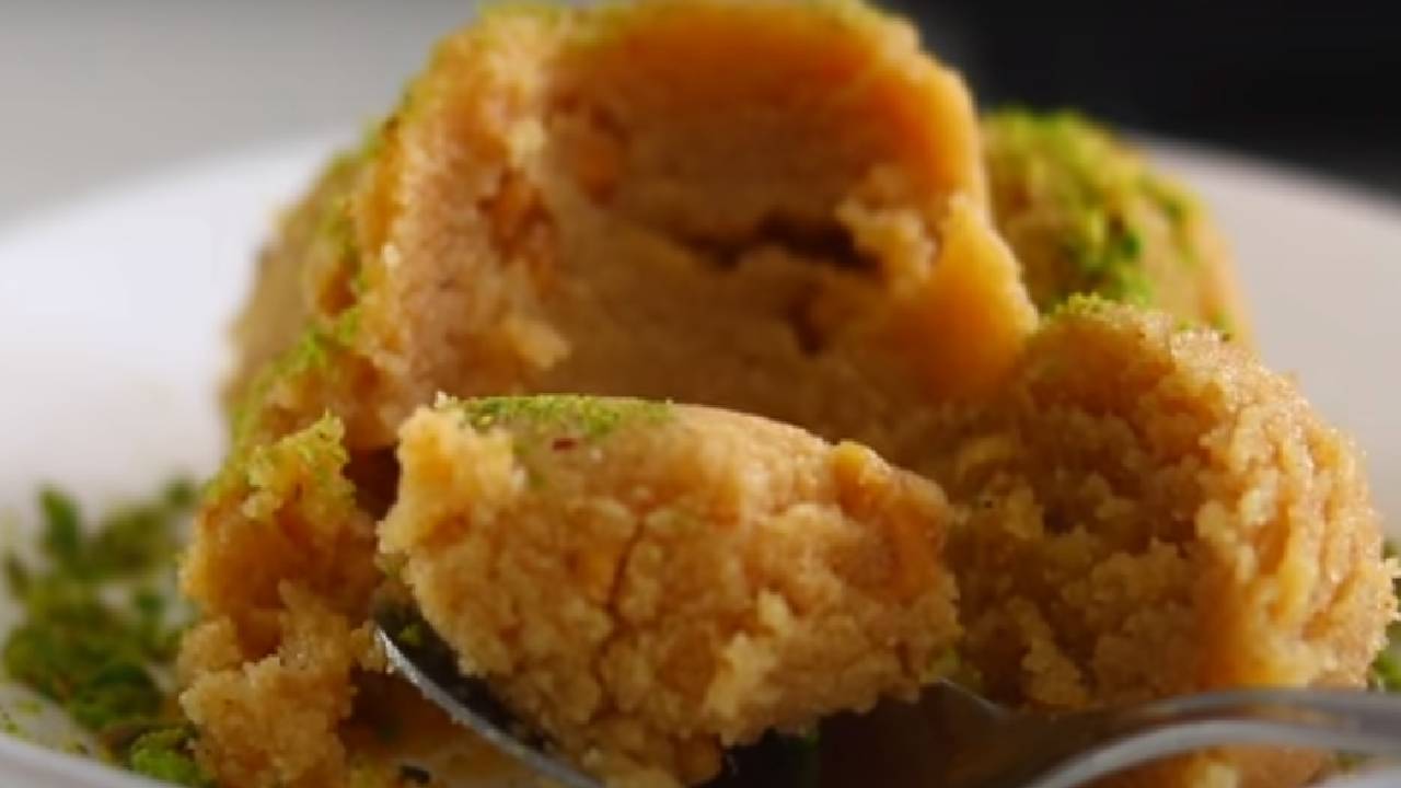 Püf Noktalarıyla Tam Tutan Garantili İrmik Helvası Tarifi