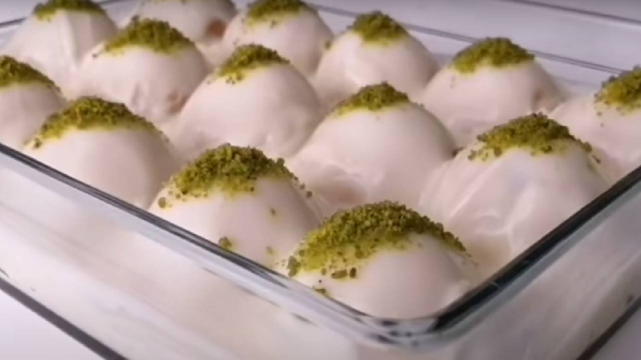 Hafif ve Lezzetli Elmalı Borcam Tatlısı Tarifi