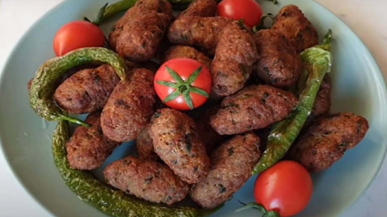 Kıbrıs Köfte Nasıl Yapılır? İşte Orjinal Kıbrıs Köftesi Tarifi