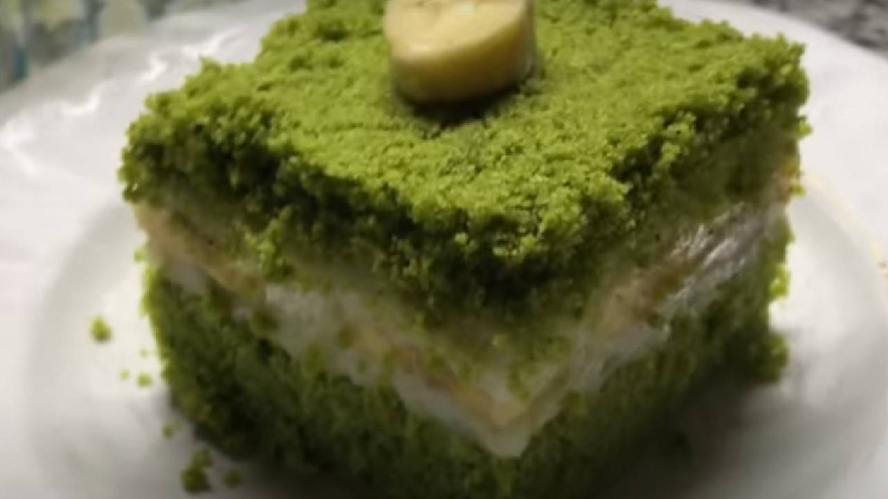 Ispanaklı Krem Şantili Kek Tarifi