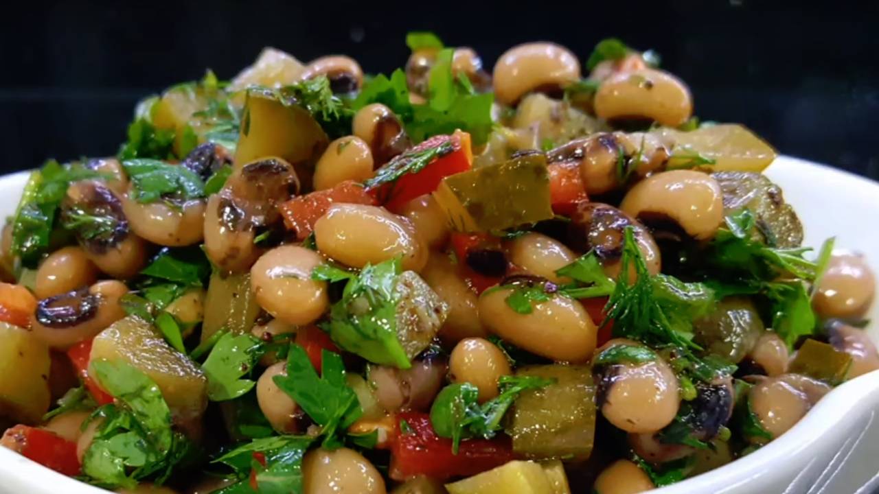 Börülce Salatası Nasıl Yapılır? Kuru Börülce Salatası Tarifi