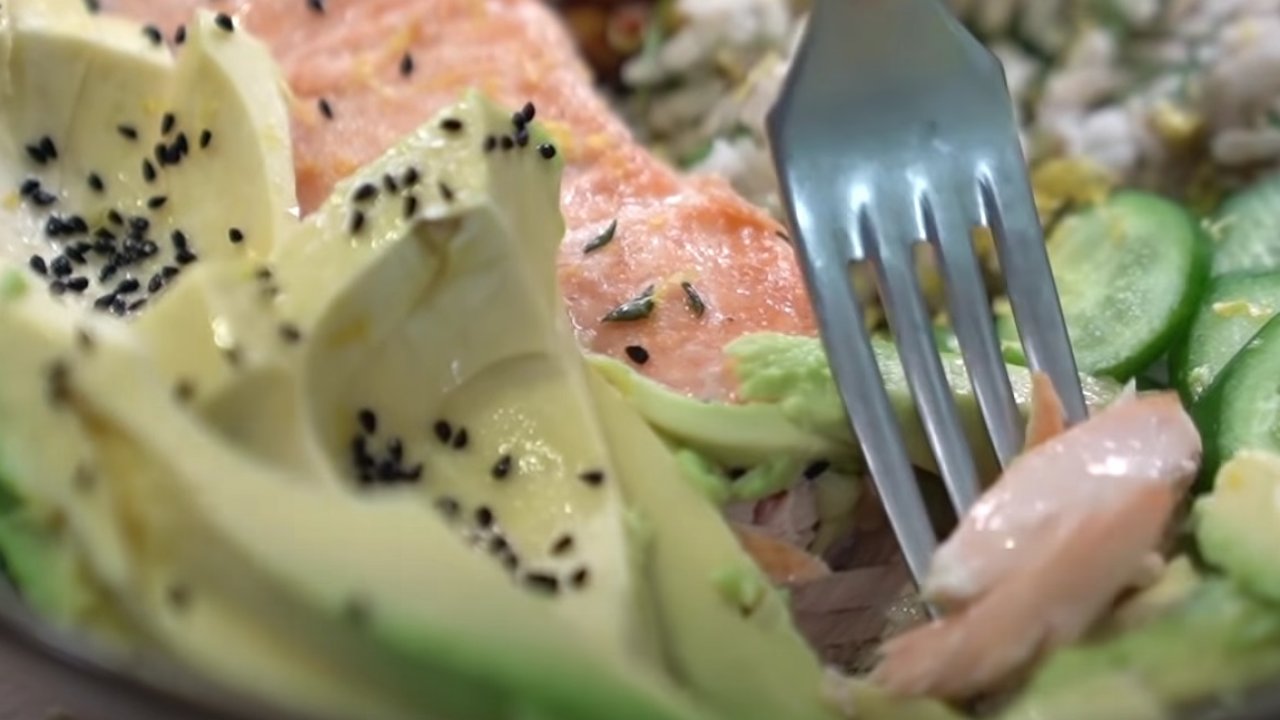 Somon Salatası Tarifi