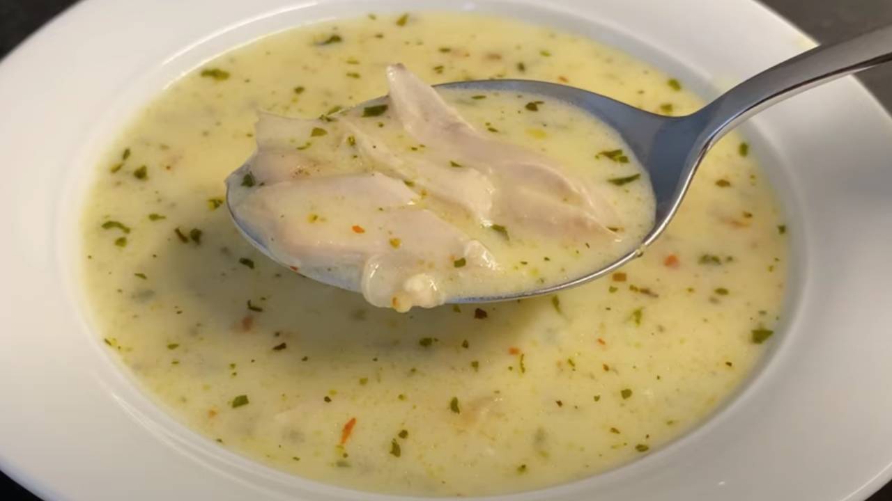 Lokanta usulü terbiyeli tavuk çorbası nasıl yapılır? Püf noktası nedir?