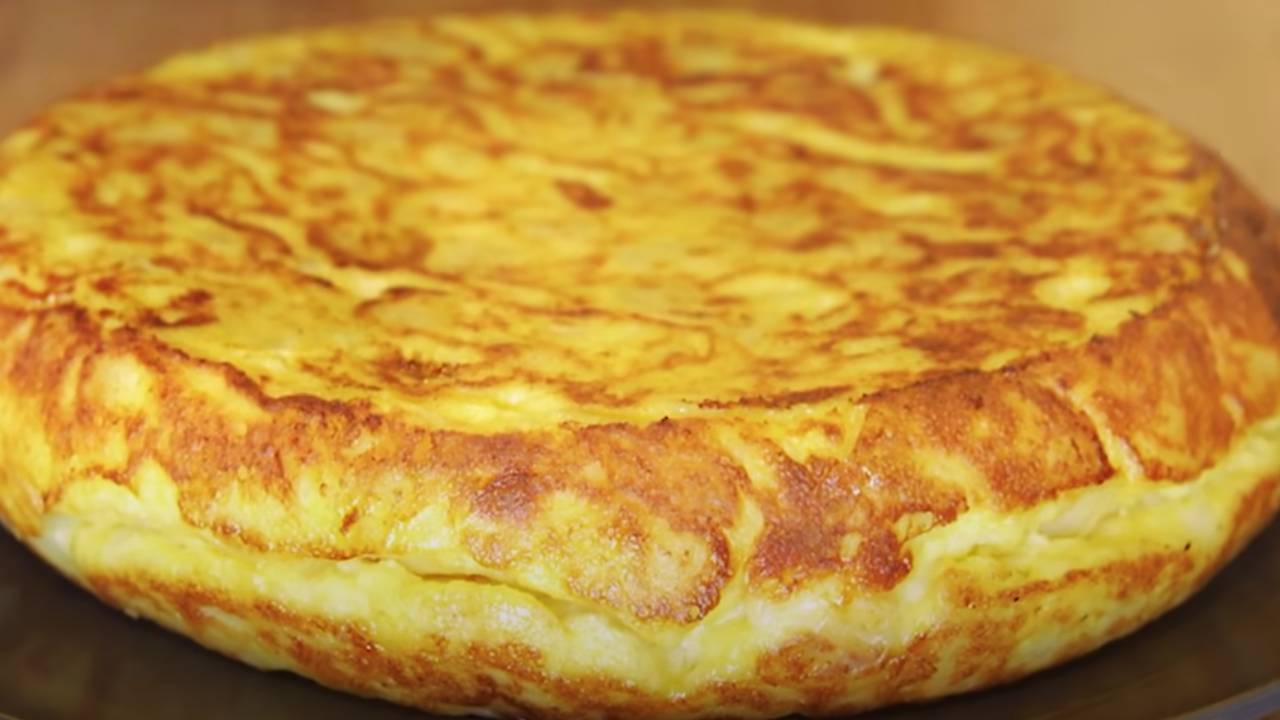 Tortilla de Patata yani İspanyol omleti tarifi
