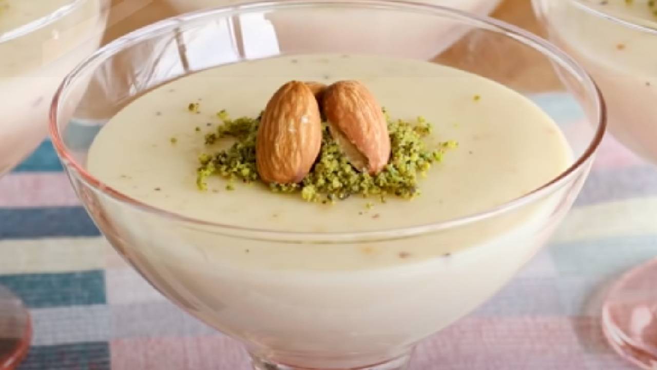 Gerçek Keşkül Nasıl Yapılır? Osmanlı Mutfağı'ndan Tam Ölçülü Keşkül Tarifi