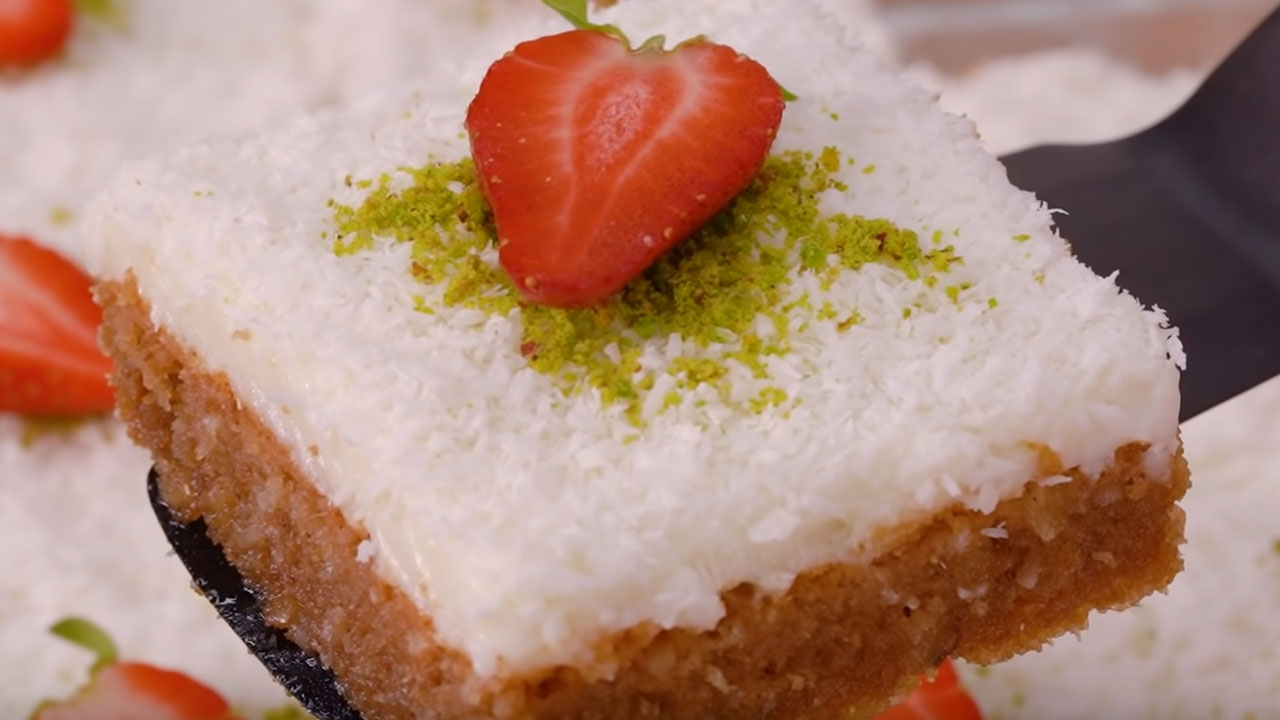 Lezzetiyle yıllara meydan okuyan Galeta Unlu Kıbrıs Tatlısı tarifi