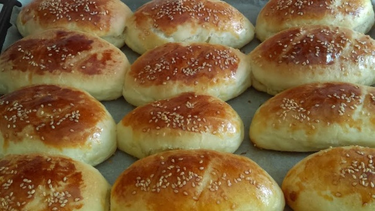 Evde biraz patates varsa bu poğaçayı yapın! Patatesli yumuşacık poğaça tarifi