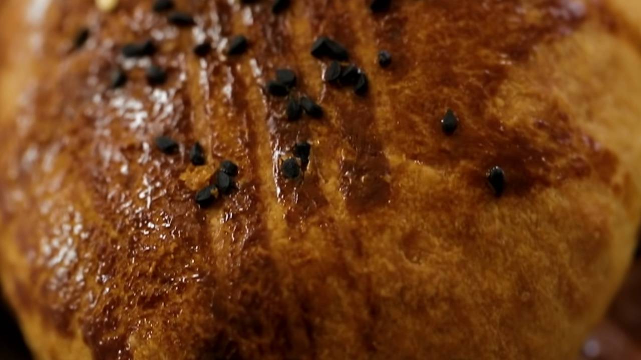 Kıymalı Pastane Poğaçası Tarifi
